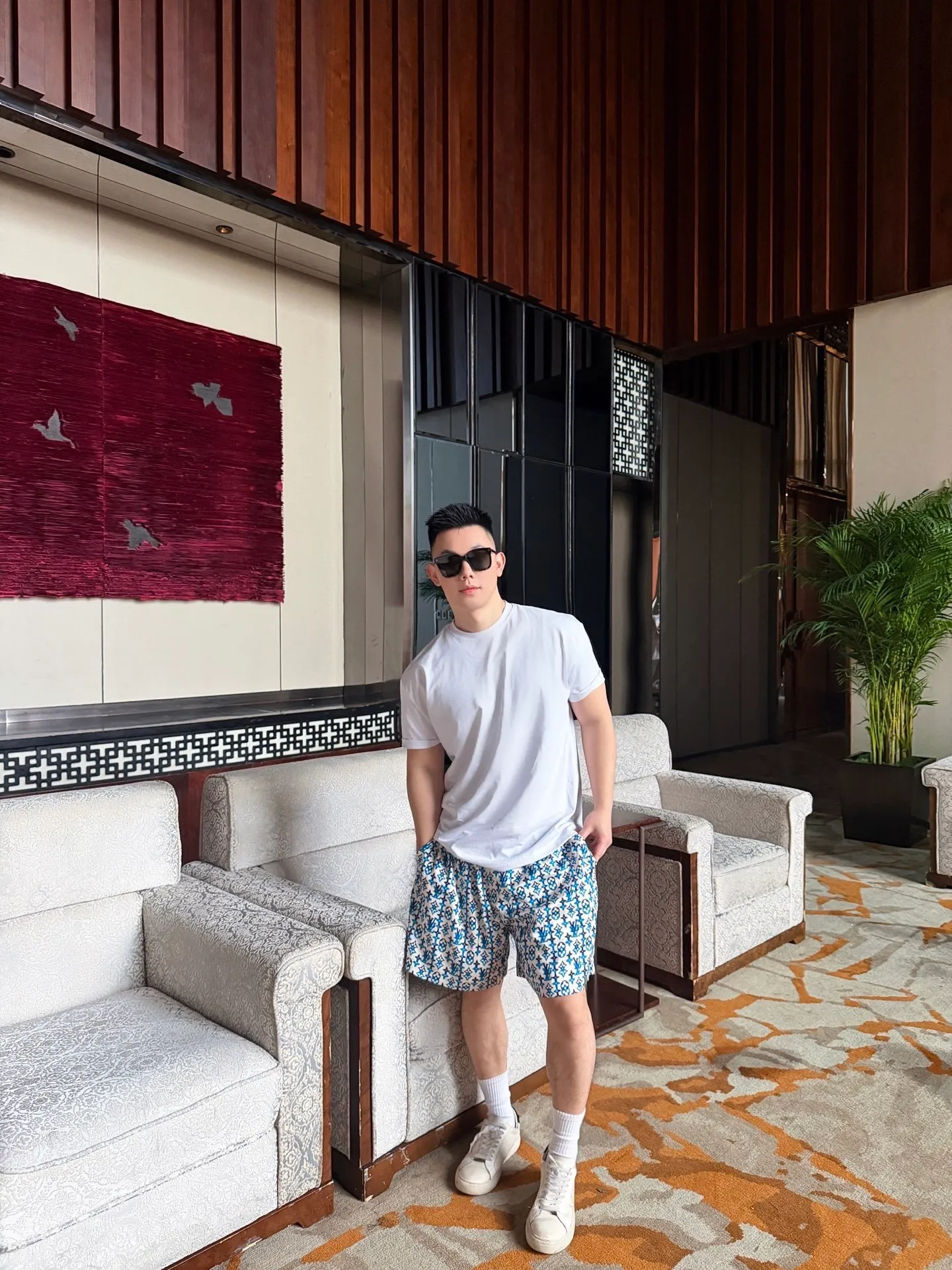 Louis Vuitton/Louis Vuitton full-length presbyopic print suit shorts